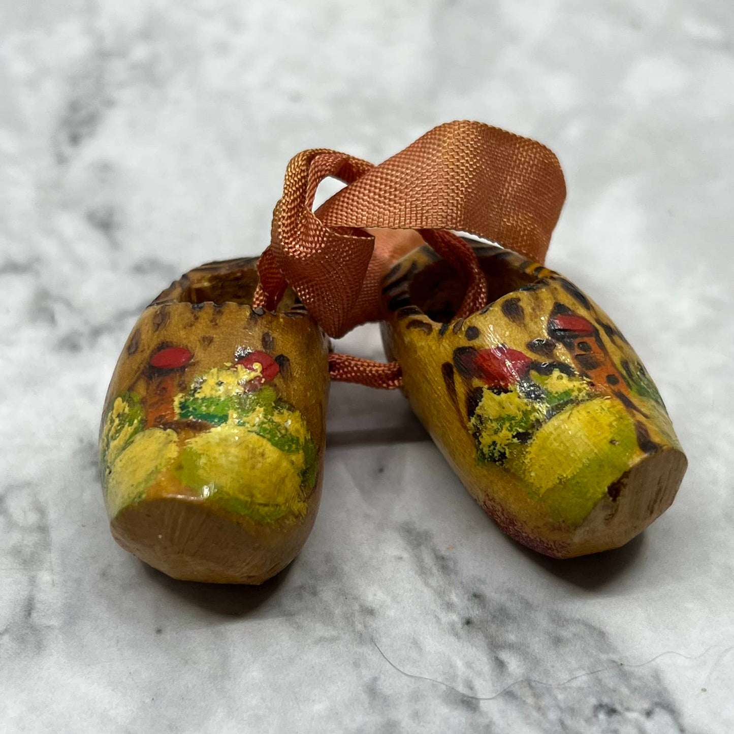 Vintage Miniature Wooden Dutch Clogs Shoes 1.25" TJ9