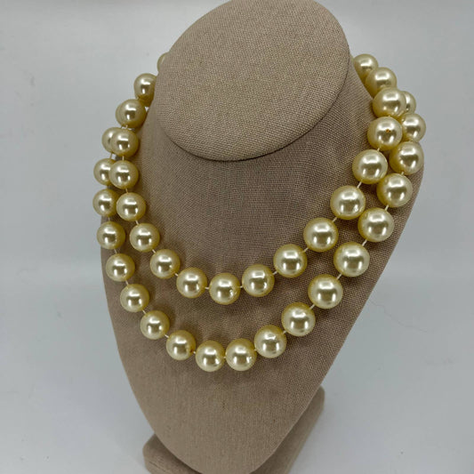 MCM Mod Chunky Faux Pearl Warm Tone Necklace SB2