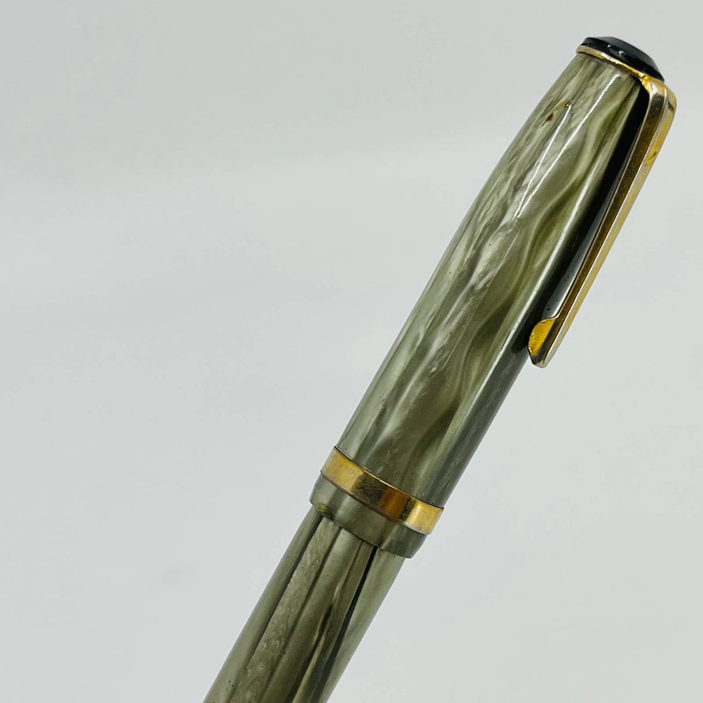 Vtg Green Olive Marble Celluloid Fountain Pen Iridium Tip Nib SB8-4