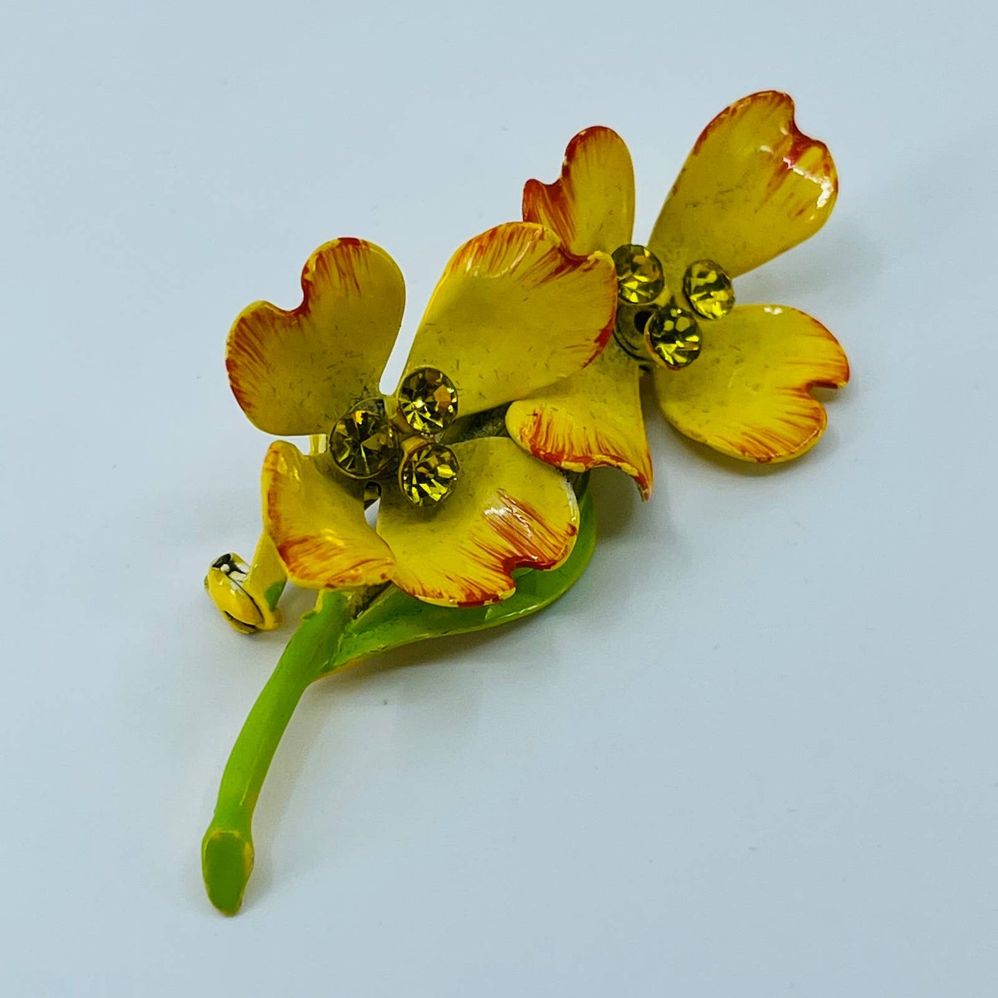 1960s Enamel Yellow Pansies Flowers Brooch SB2