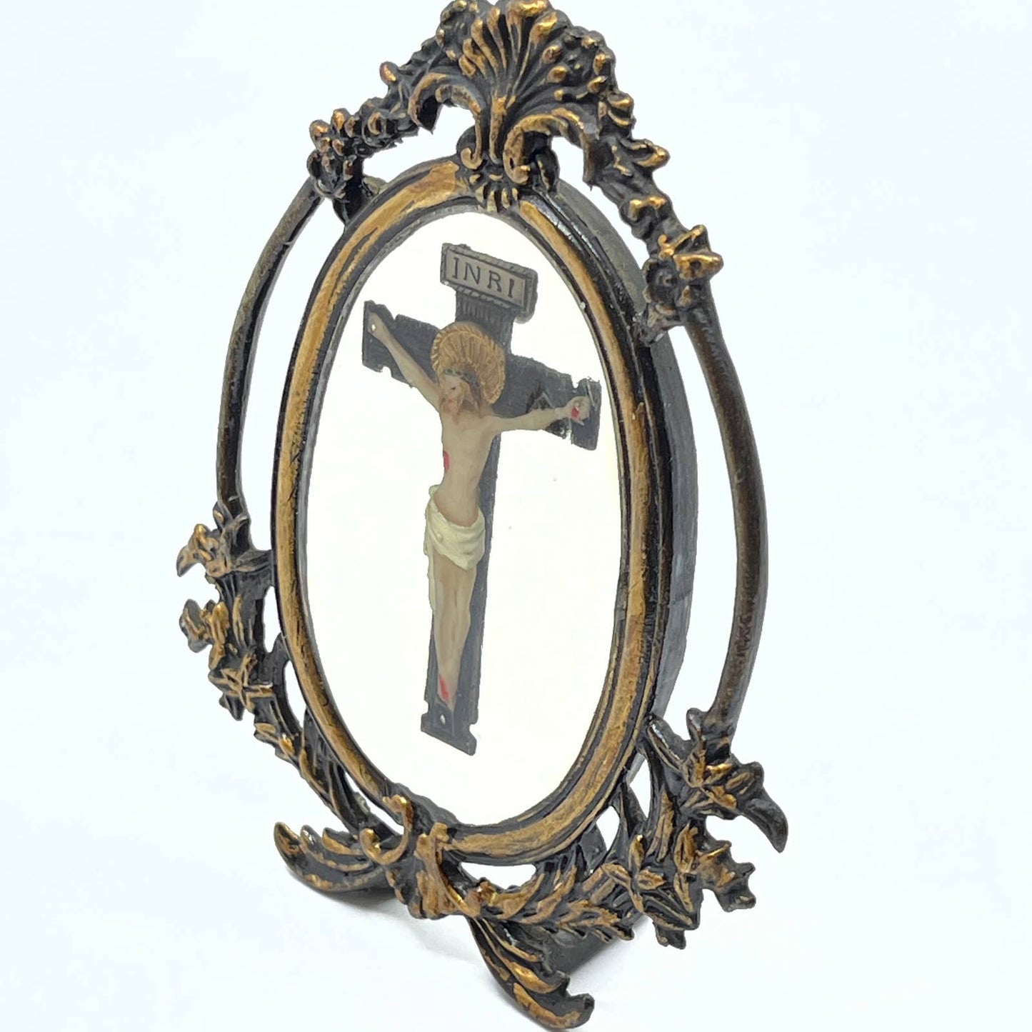 Vintage Baroque Christ On Cross Encased in Glass w/ Metal Frame Crucifix SD7-1
