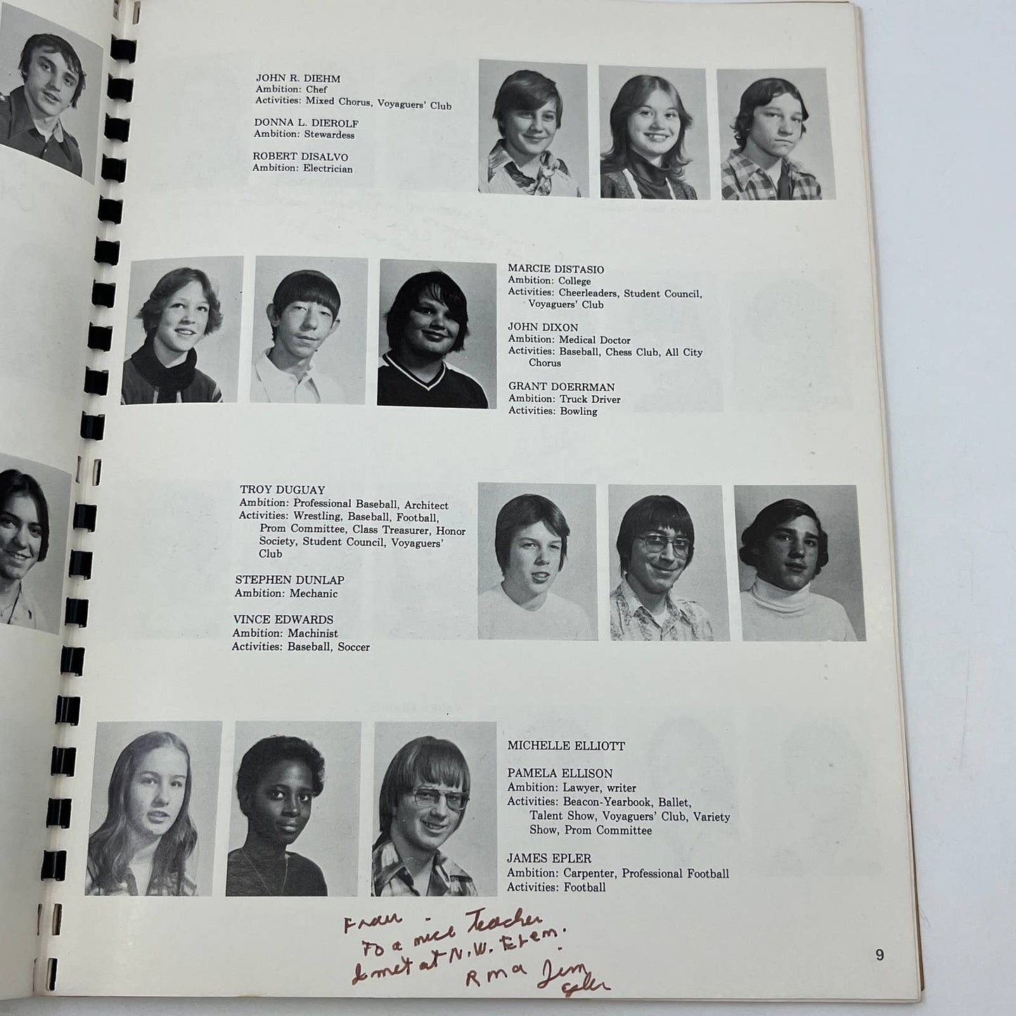 1977 Northwest Junior High School Yearbook Reading PA TG2