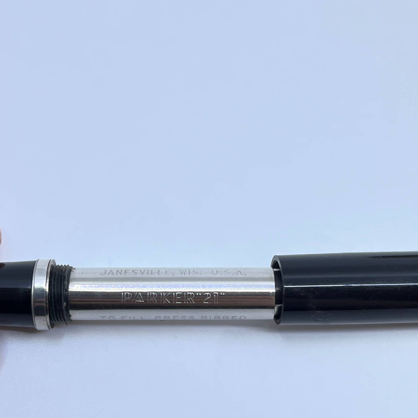 1950s Vintage Parker 21 Black Desk Fountain Pen and Marble Stand TF6