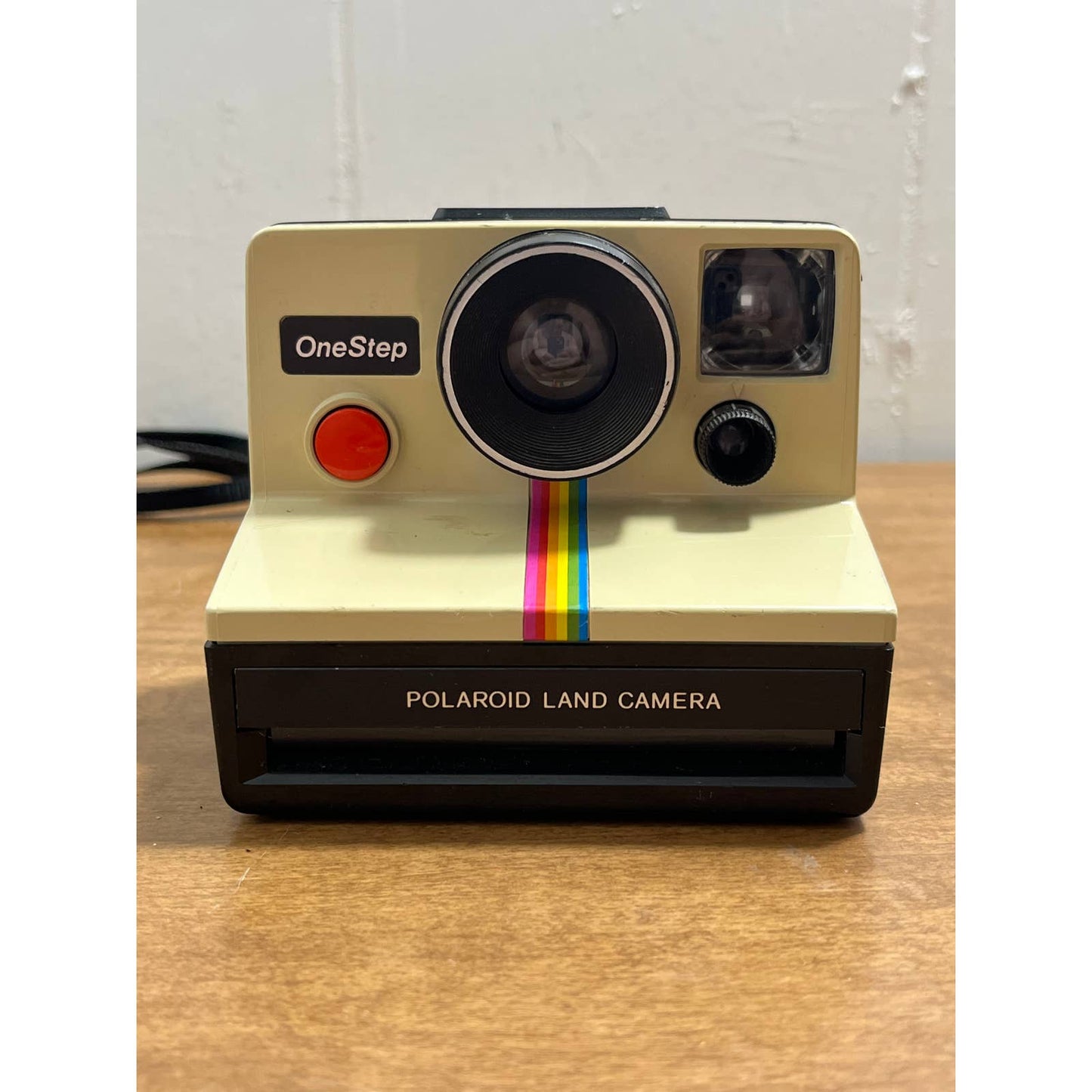 VTG Tan Polaroid One Step Rainbow Stripe Land Camera Instant Camera w/ Strap TH3