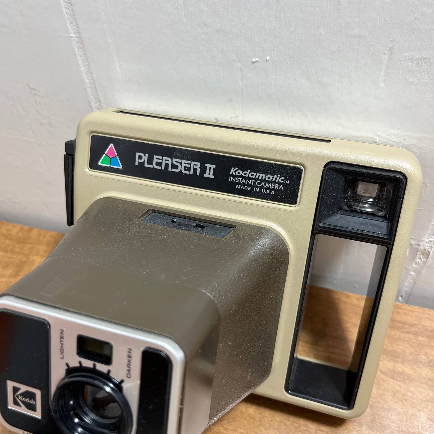 Vintage 1982 Brown Black Kodak Pleaser II Instant Camera With Box & Manual TH3