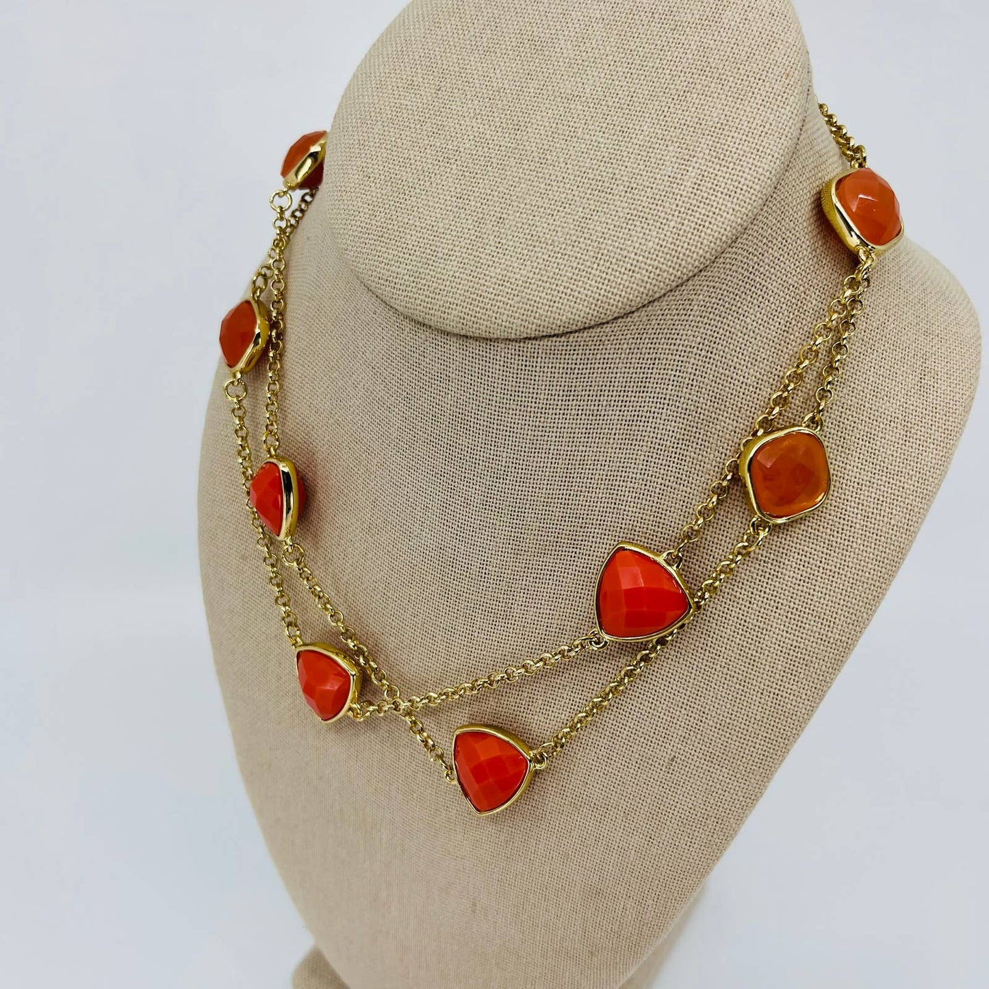 Vintage Modernist Chaps Faceted Coral Bead Gold Tone Necklace SB2