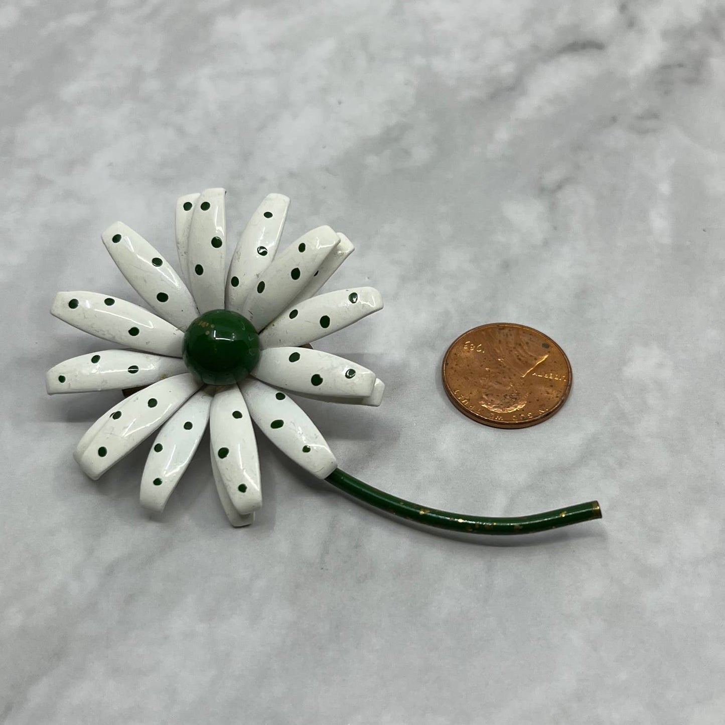 1960s Retro Enamel Daisy Flower Brooch Pin Green White Polka Dots Stem SE6