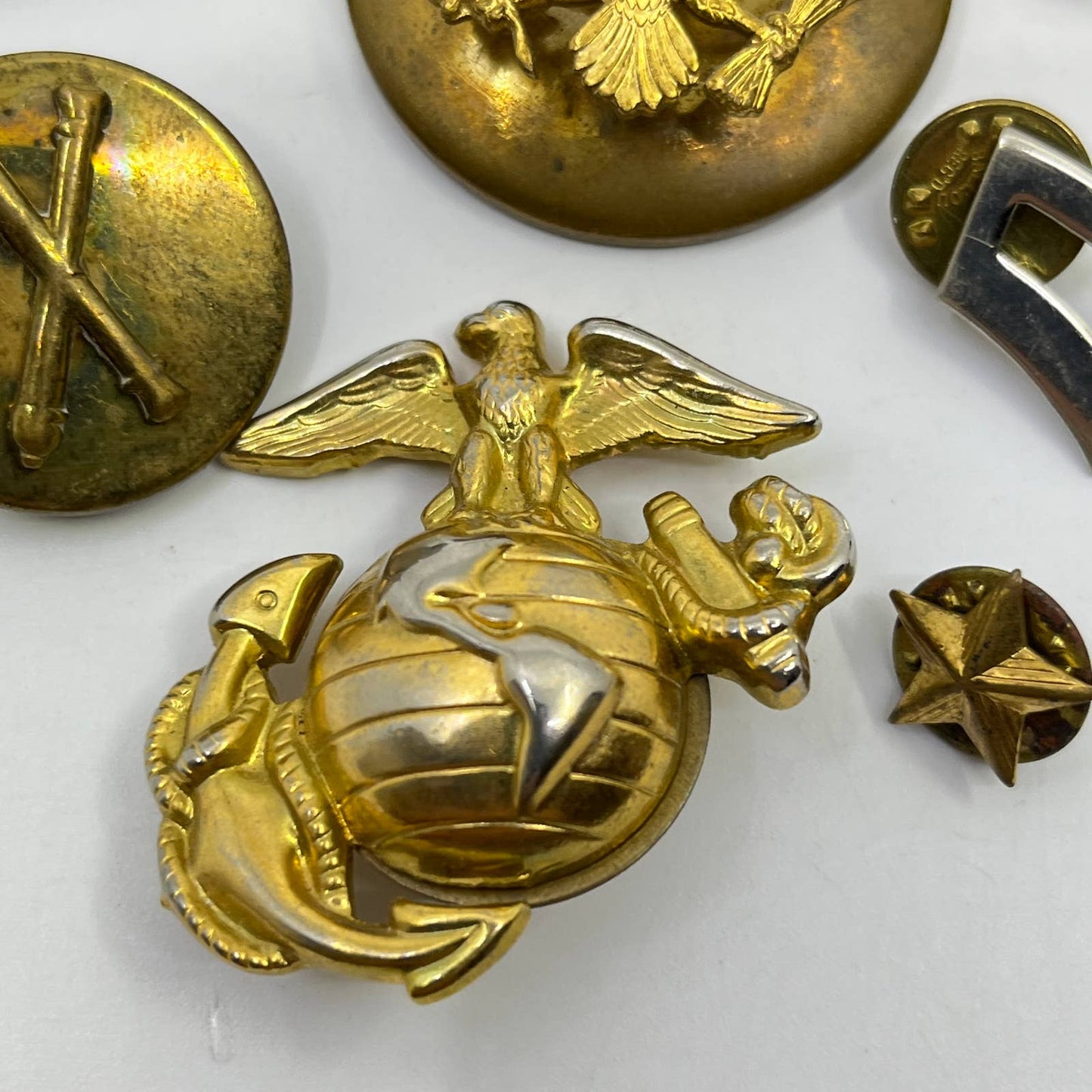 Vintage Lot of 7 Military Army Marine Corps Pin back Buttons SD8