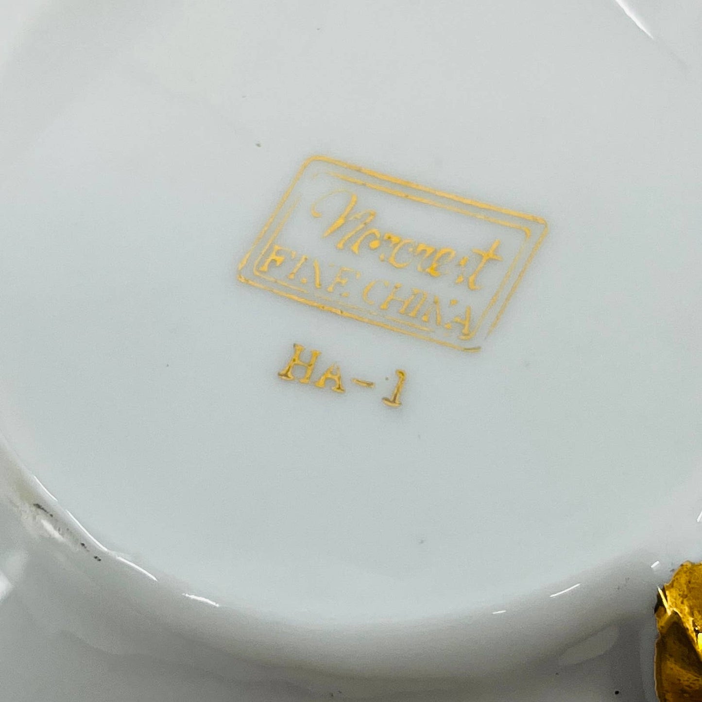Vintage NORCREST FINE CHINA HAPPY ANNIVERSARY Powder Jar Trinket Box HA-1 TC1