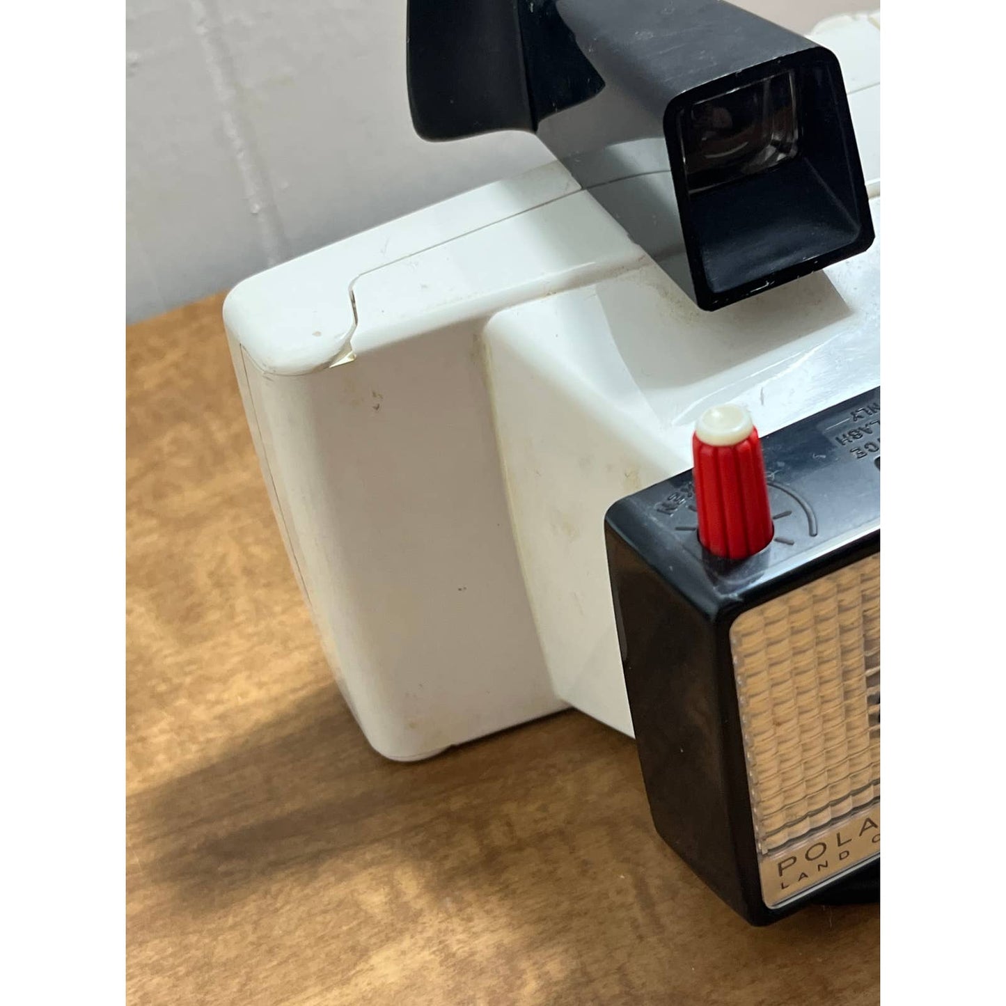 Vintage Polaroid Swinger Model 20 Land Camera Instant Camera w/ Strap TB8