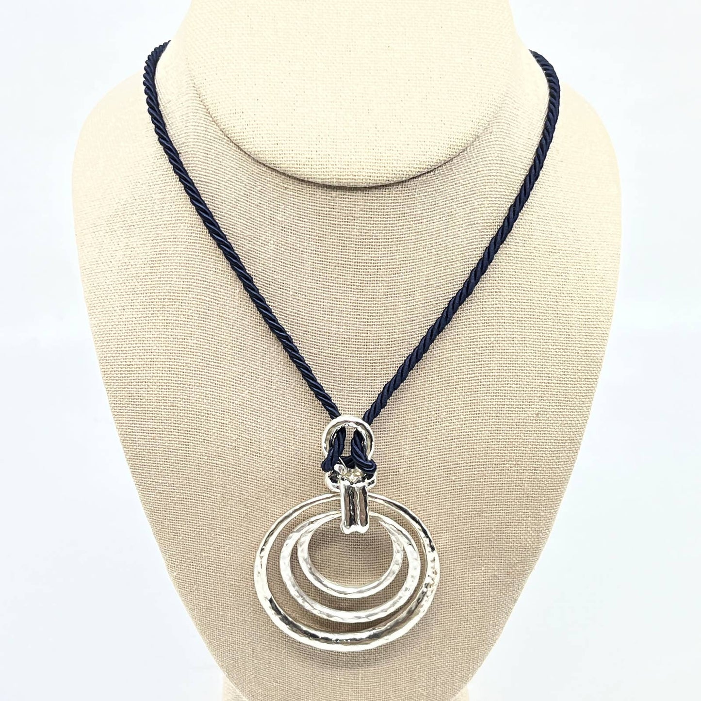 Chico's Tamera Long Pendant Necklace Navy Blue Silver Tone SD5