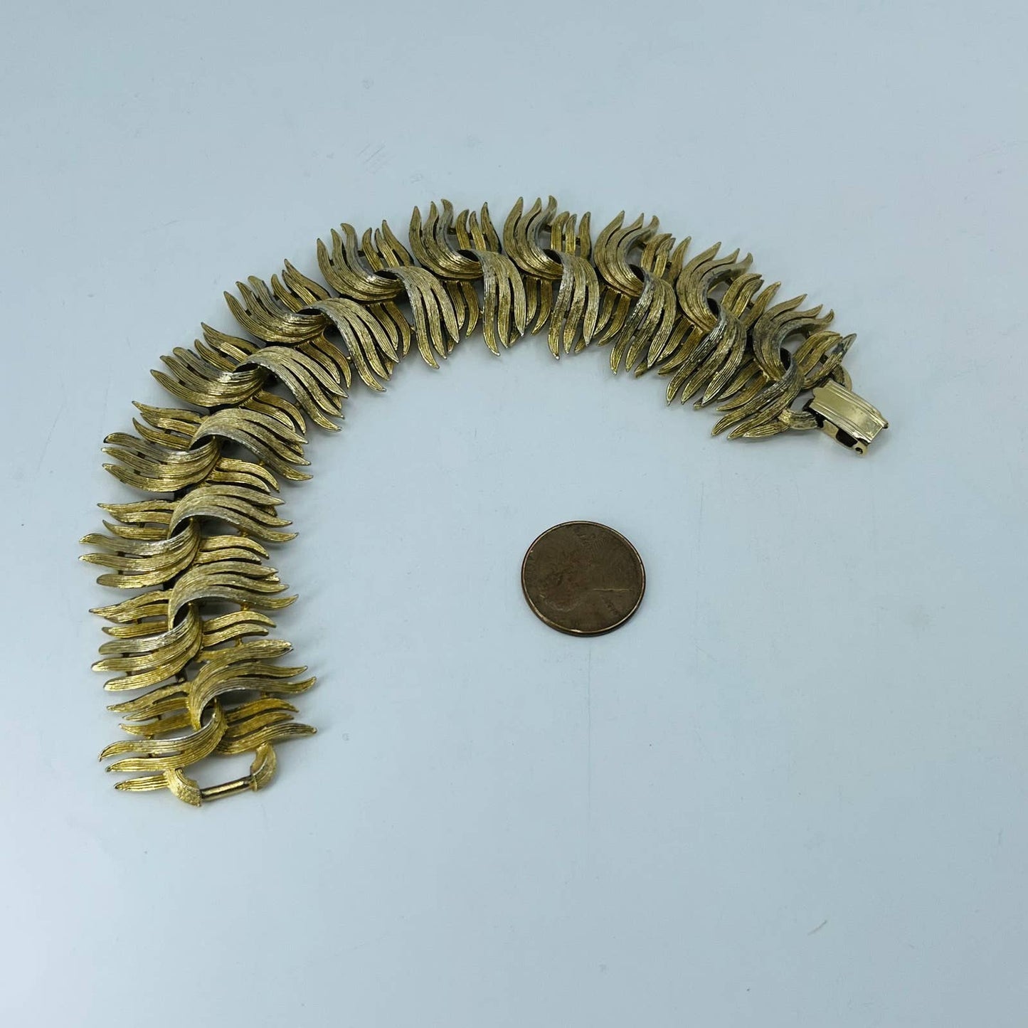 1950s MCM Iconic LINSER Signed Bracelet Early Brushed Feather Gold Tone Chic SB7