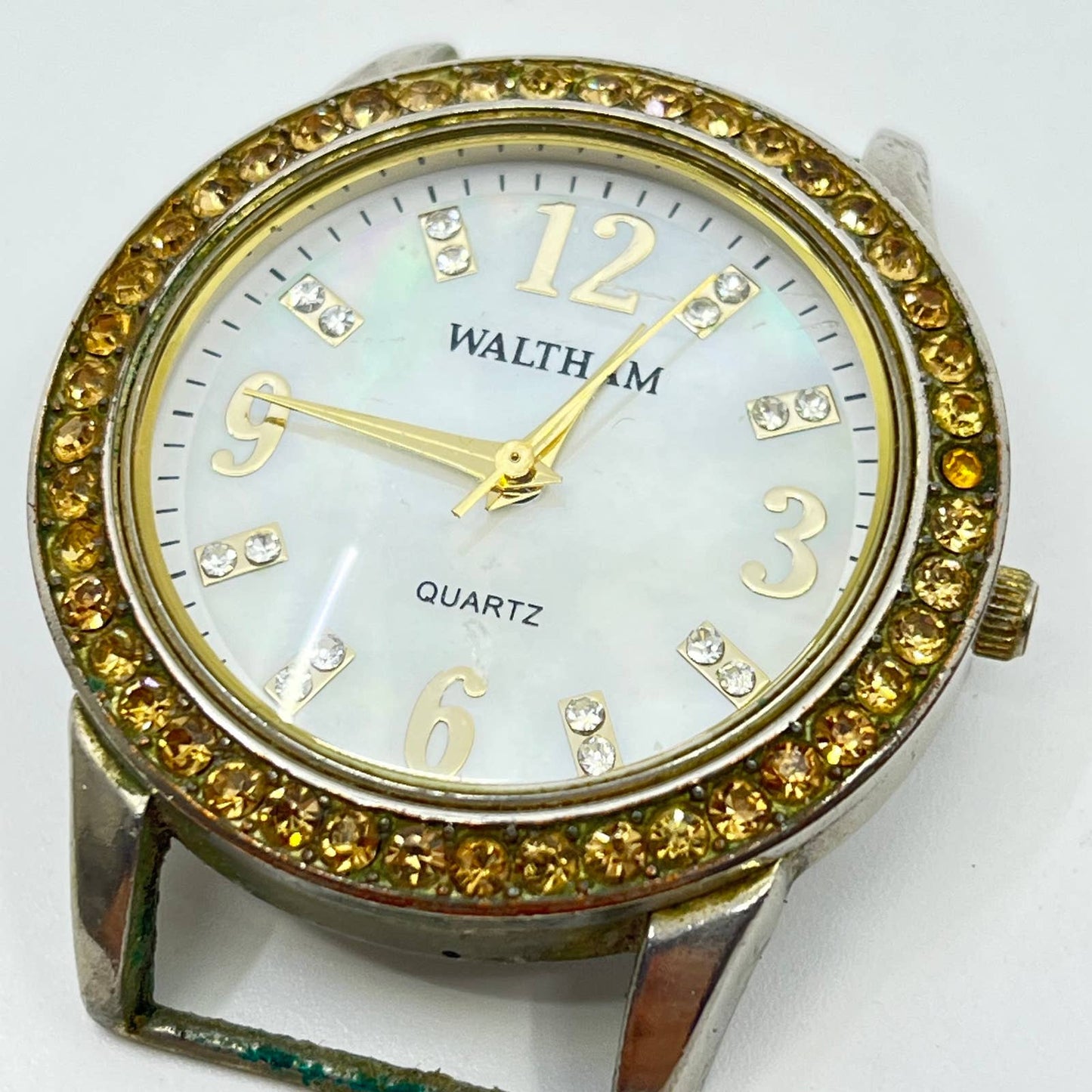 Waltham 12-Set Bevel WA300LS Women’s Rhinestone Wristwatch SD4