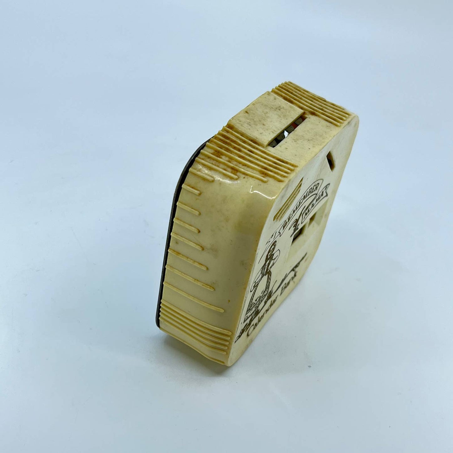 Vintage Coin Bank I REMEMBER MAMA Calendar Bank No Key TE3