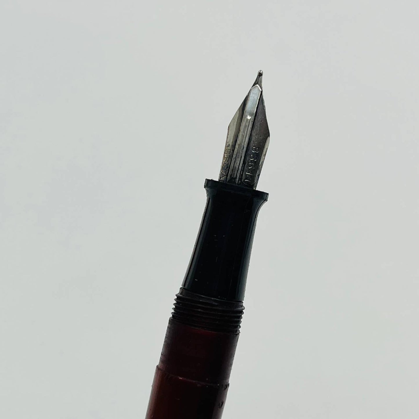 VTG WEAREVER Fountain Pen Silver Tone Maroon SB3