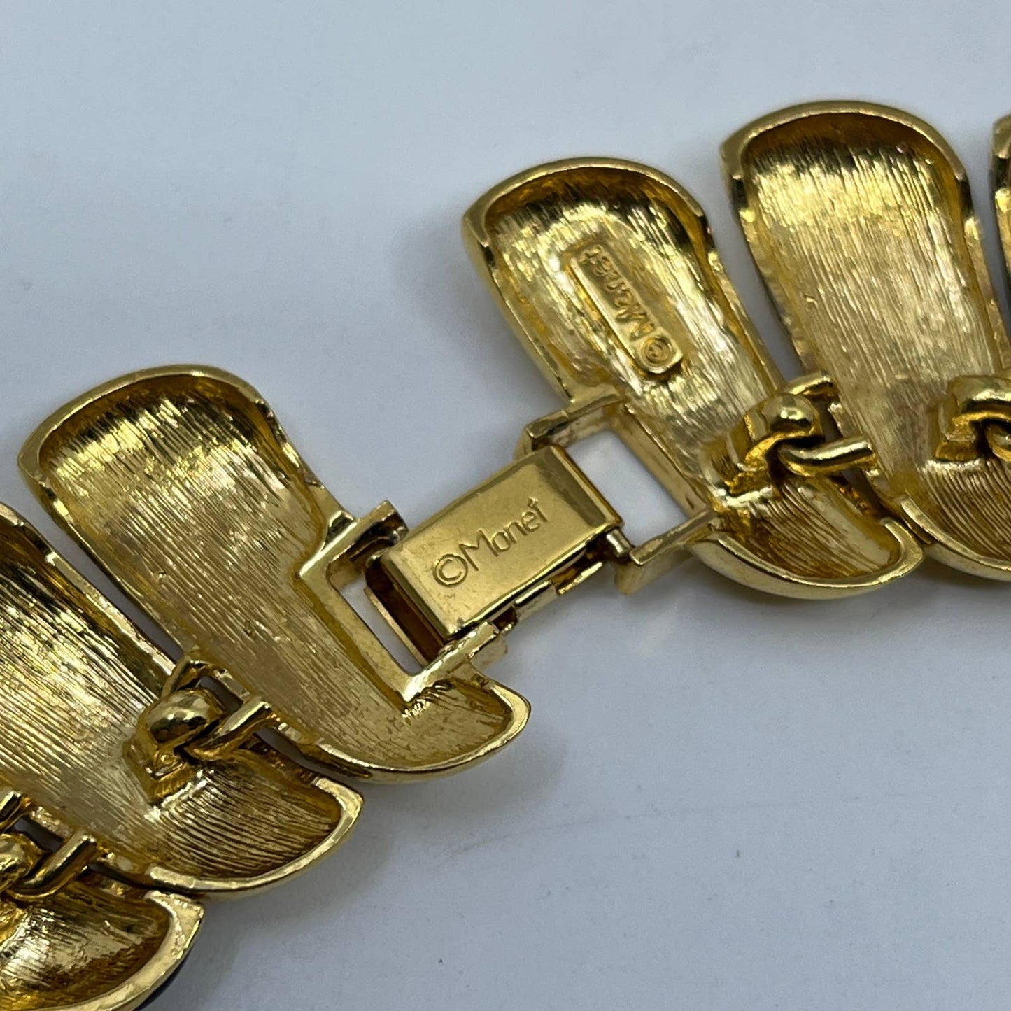 Vintage 1980s Signed MONET Gold Tone Black Enamel Necklace Choker SD5