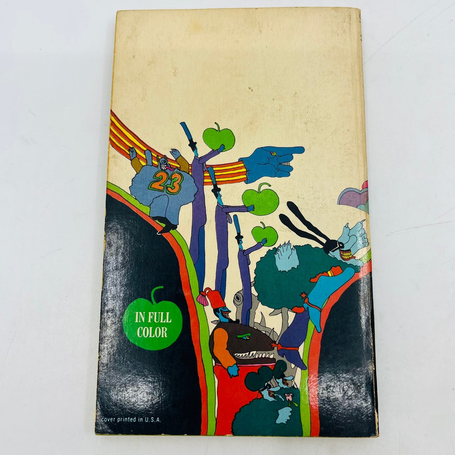 1968 Max Wilk THE BEATLES YELLOW SUBMARINE Signet 1st Printing book TE9