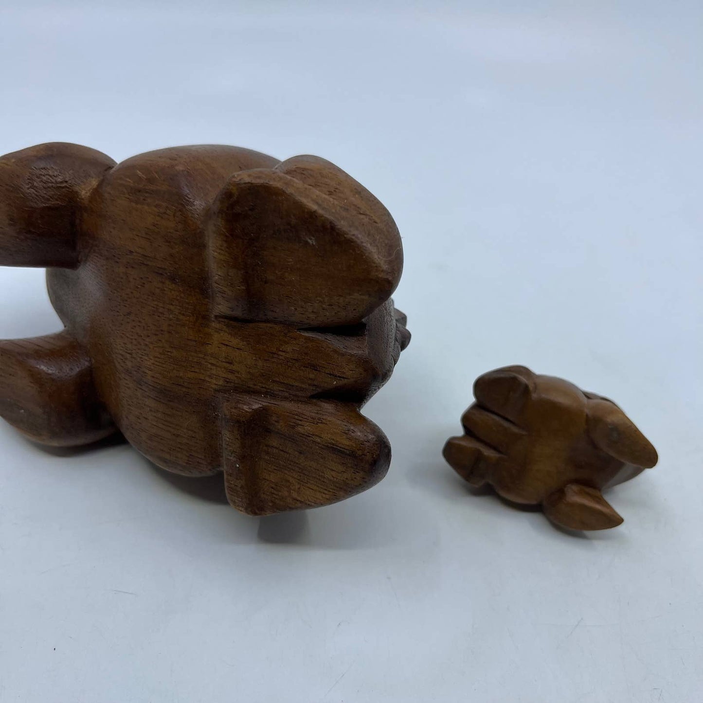 Vtg Folk Art Carved Wood Croaking Frogs Musical Instrument 6" & 2" Thailand TH8