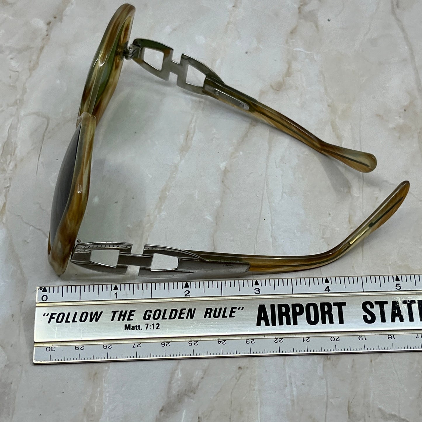 Retro Ladies' Oversize Tortoise Shell UOC Eyeglasses Frames SF4