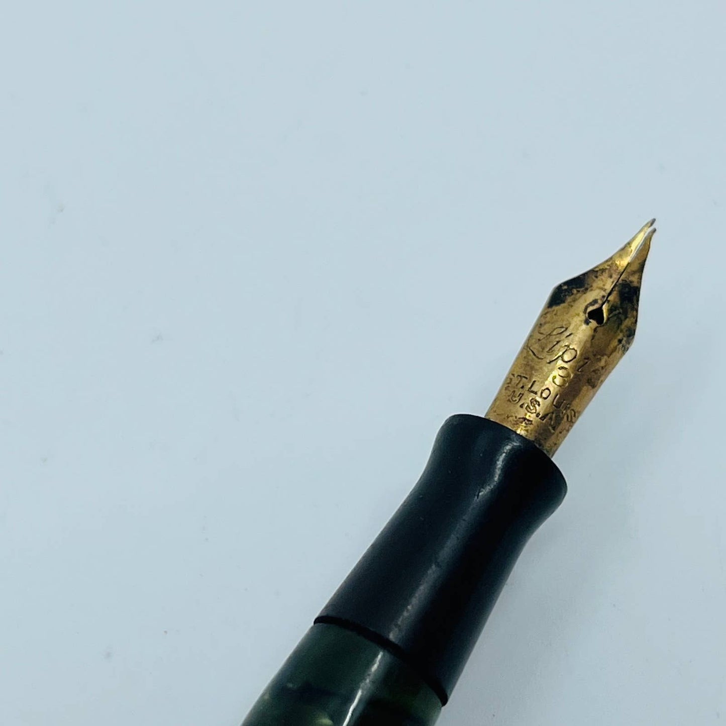 VTG Fountain Pen Green Celluloid Marble Double Gold Band Lipic Nib SB3