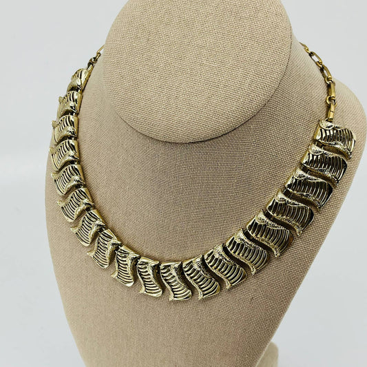 MCM Mod Monet Chunky Chain Gold Tone Necklace SB2