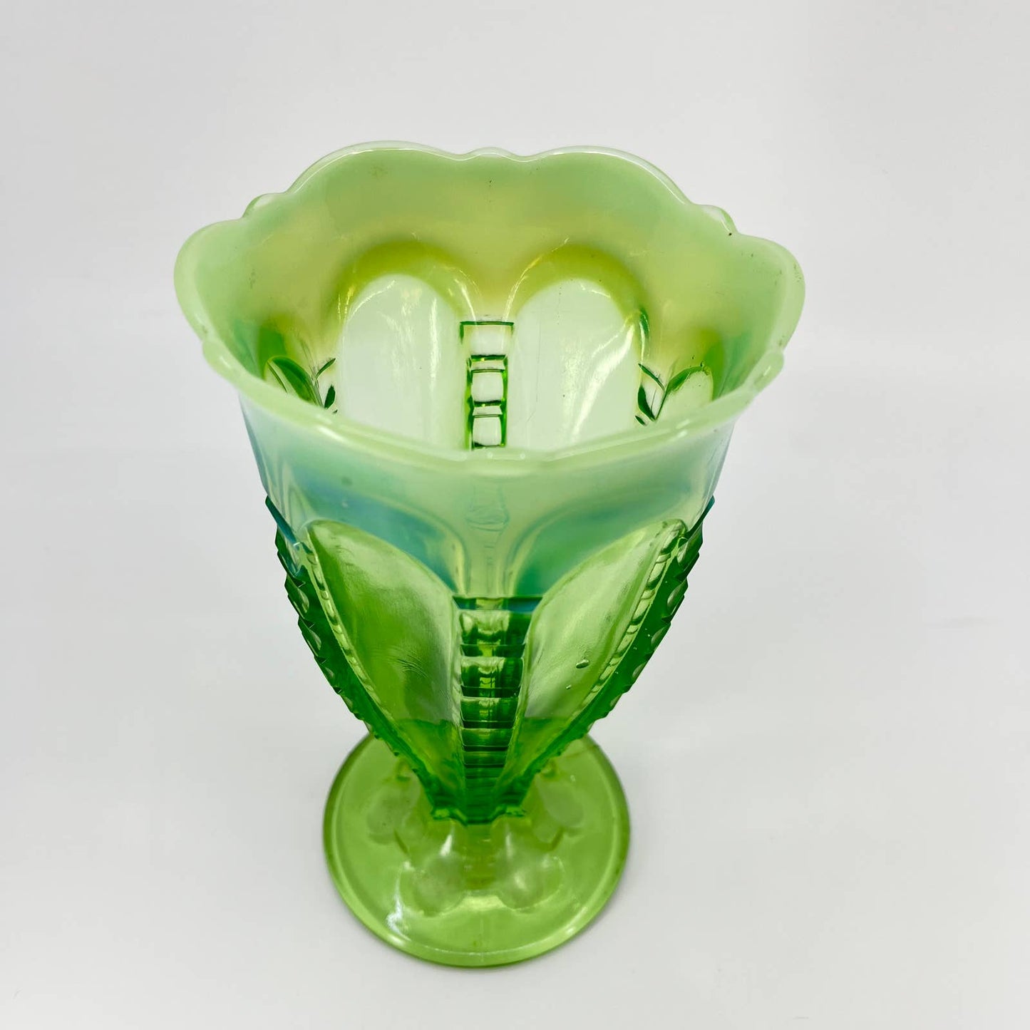 Antique 1908 EAPG Jefferson Glass Opalescent Vaseline Green Zipper & Loop 7" TD8