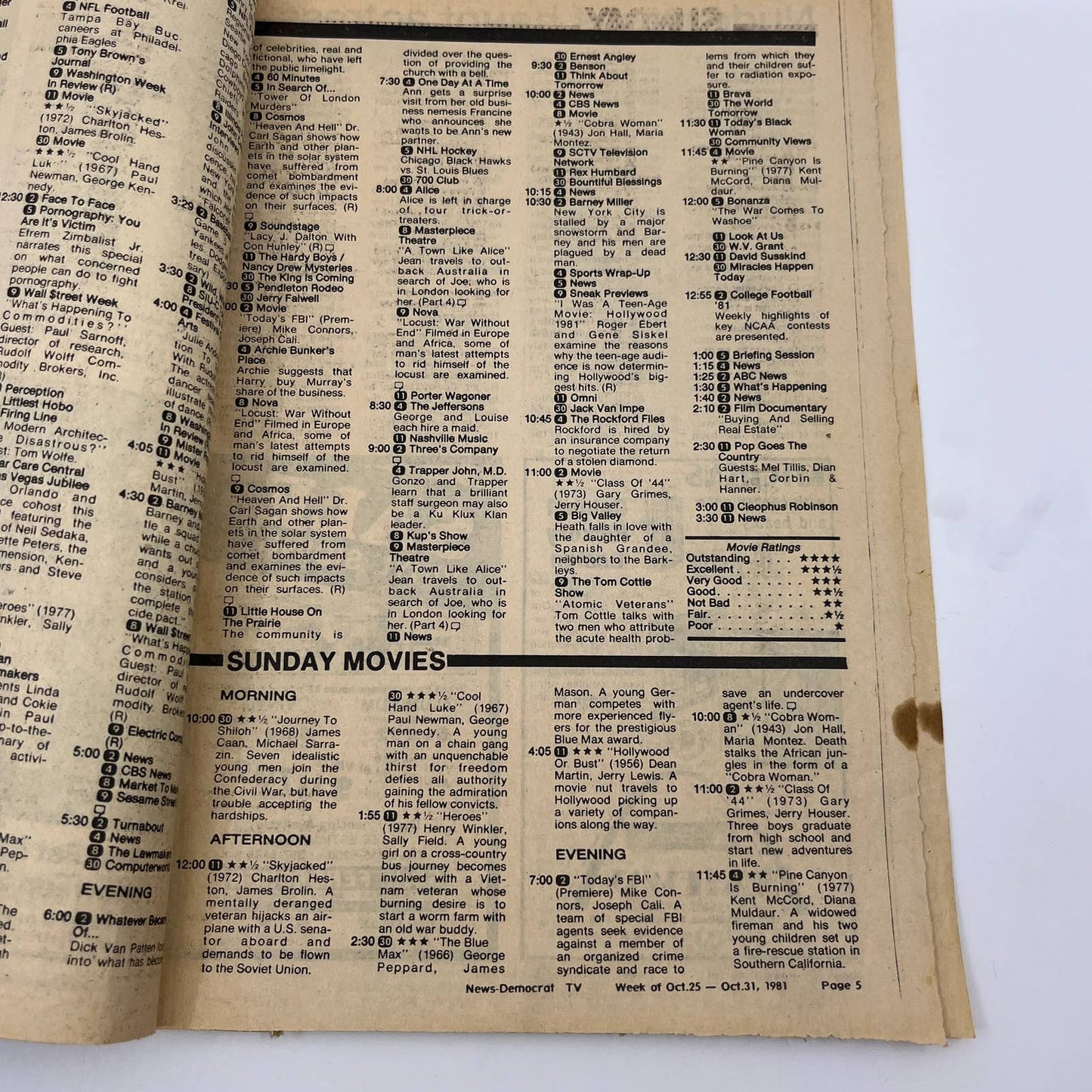 1981 Oct 25 Bellville IL News-Democrat TV Listings Fat Albert Halloween TG6