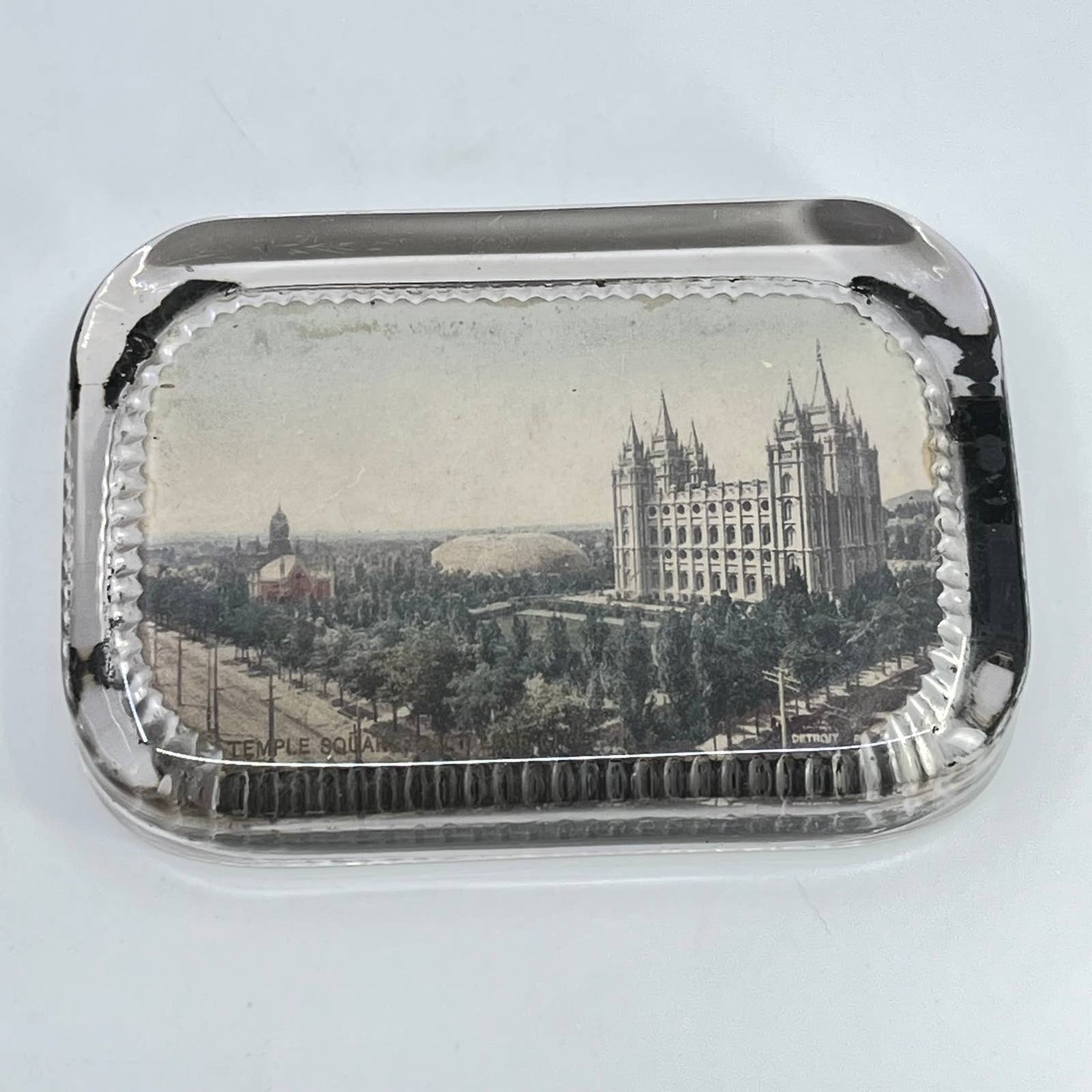Antique 1800s Temple Square Lake City Detroit MI Glass Paperweight SD4