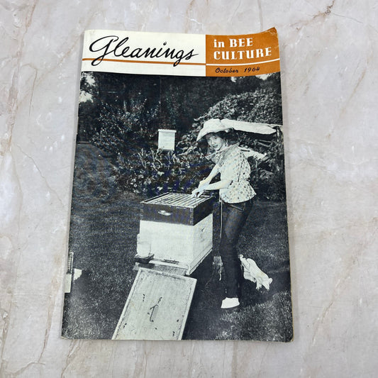 1964 Oct Gleanings in Bee Culture Magazine Bees Beekeeping Honey TD7