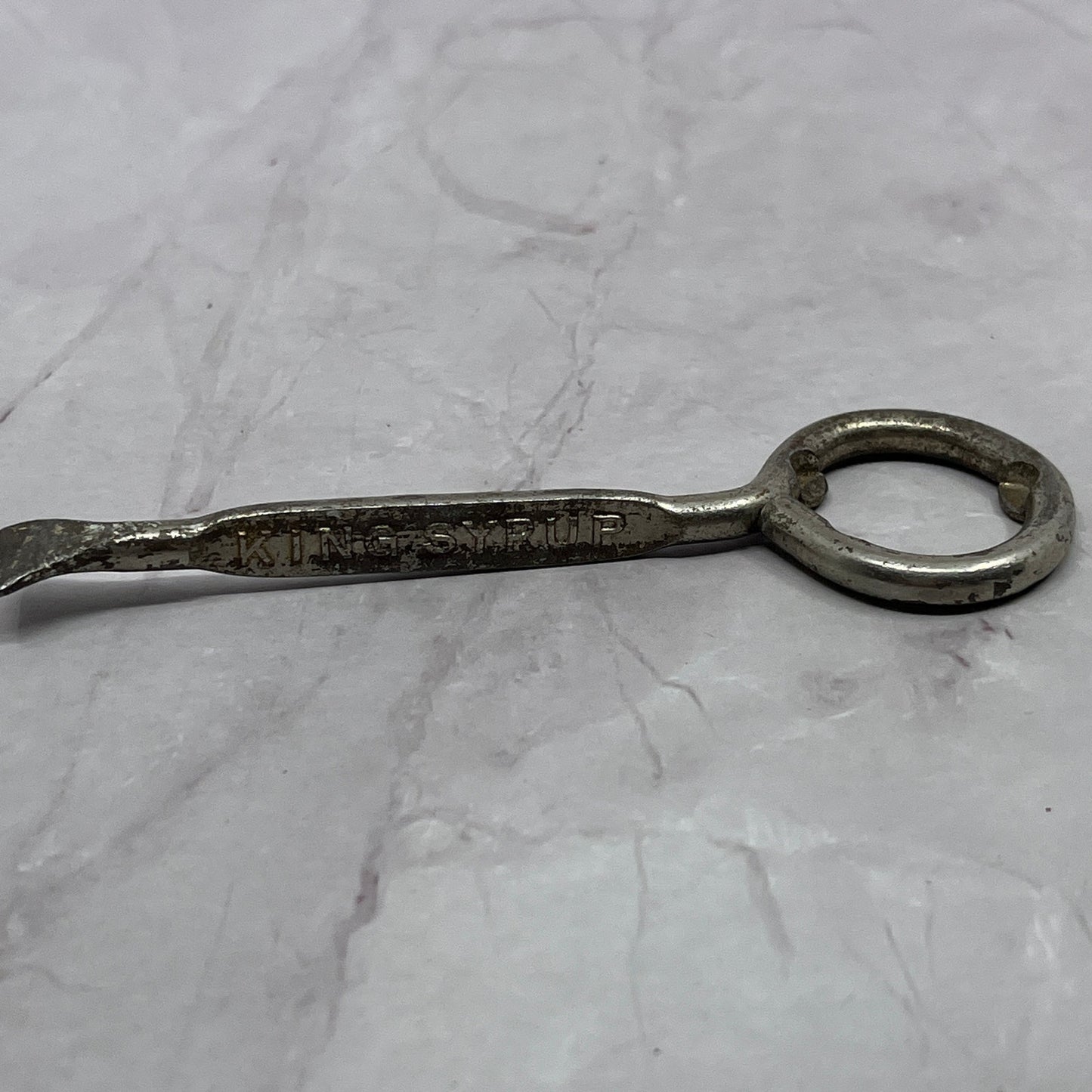 Vintage Mangels-Herold Co Baltimore MD King Syrup Paint Can Opener SE2