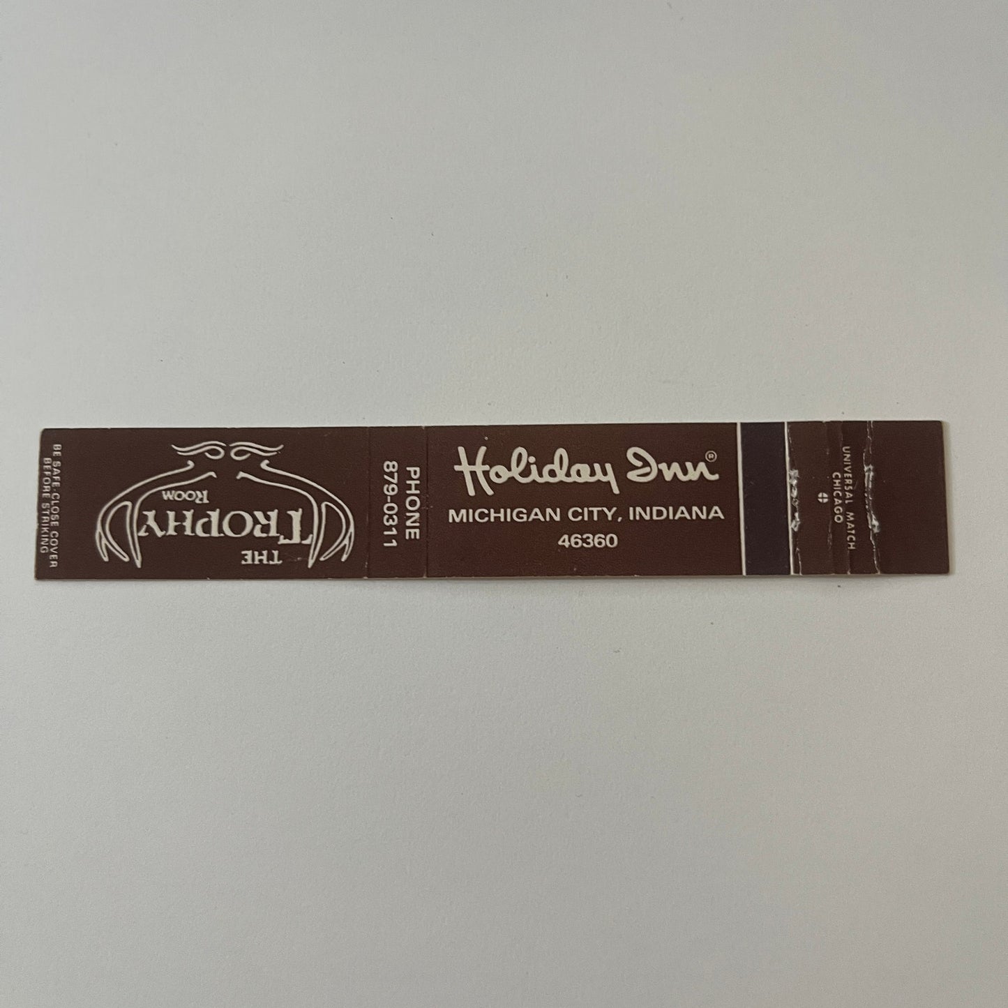 The Trophy Room Holiday Inn Michigan City Indiana Vintage Matchbook TB6-MB2-9