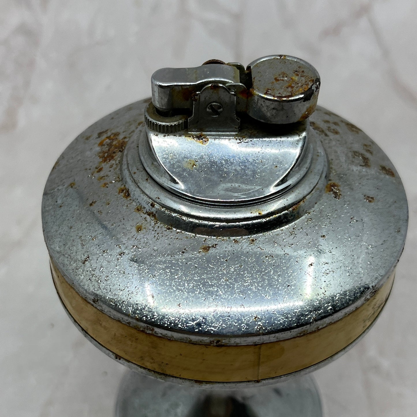Vintage Maltese Chrome Atomic UFO Large Table Lighter TL11