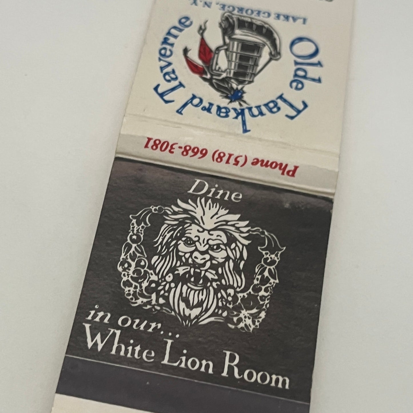 Olde Tankard Taverne White Lion Room Lake George NY Matchbook Cover MM4-1