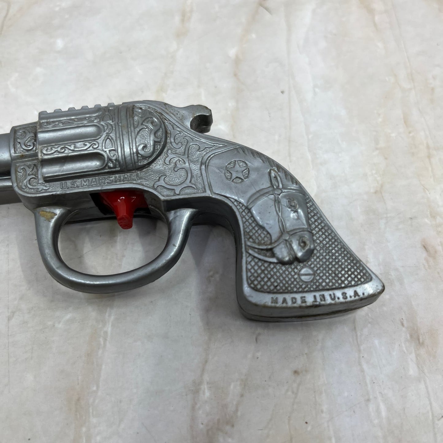 Vintage Plastic Toy Cowboy Pistol Wyandotte Toys UDA TI9-2