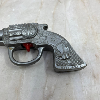 Vintage Plastic Toy Cowboy Pistol Wyandotte Toys UDA TI9-2