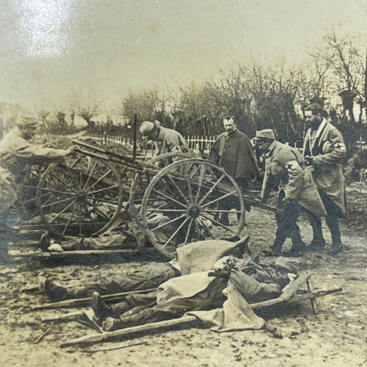 1918 Bois France Arrival of the Dead at Cemetary Postmortem WWI Stereoview H4-5