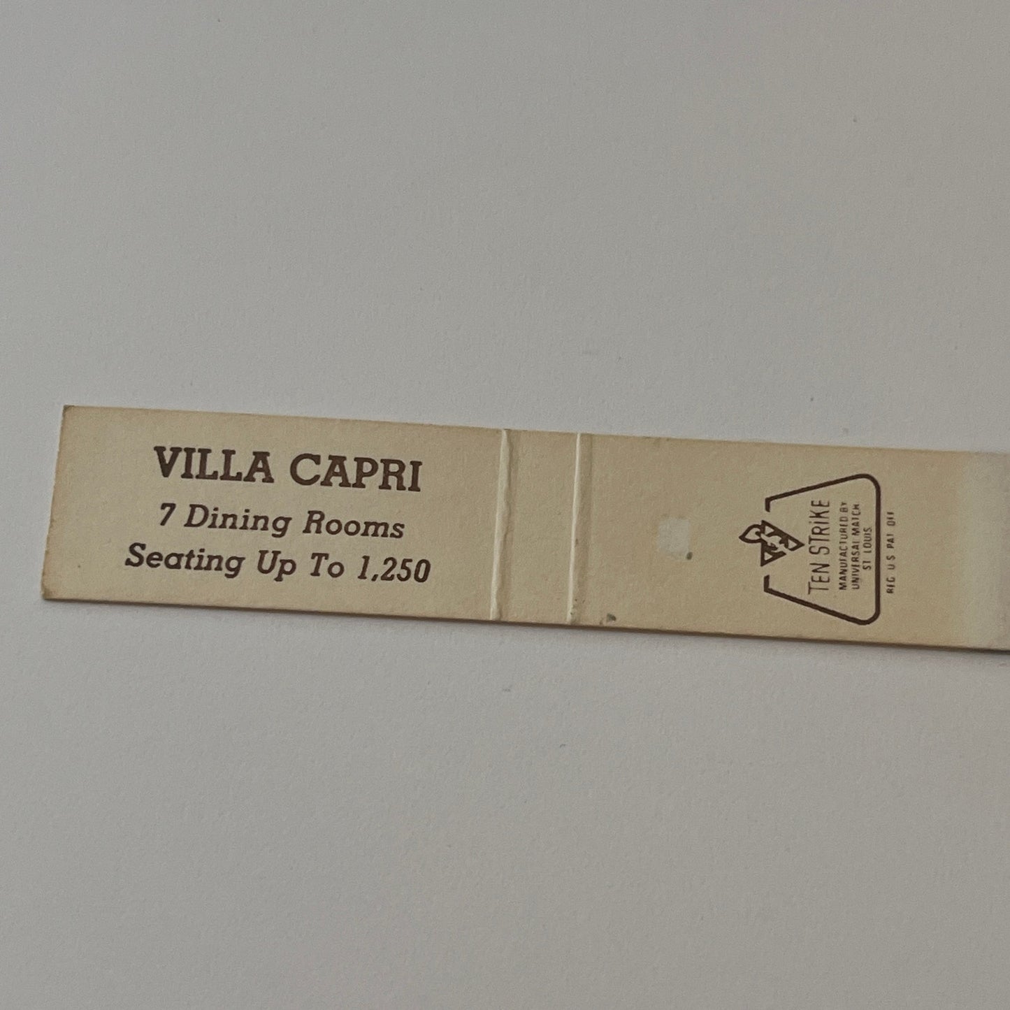 Villa Capri Restaurant Wallingford CT Vintage Matchbook TB6-MB2-9