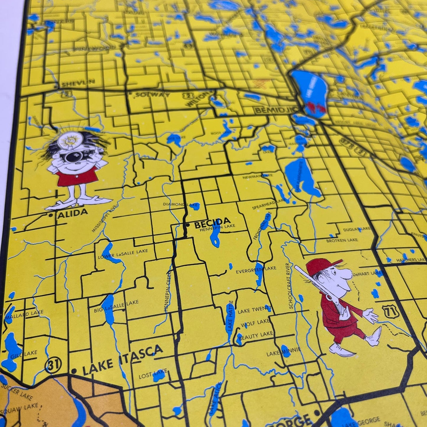 Vintage Minnesota's Paul Bunyan Vacationland Fold Out Illustrated Map AE3