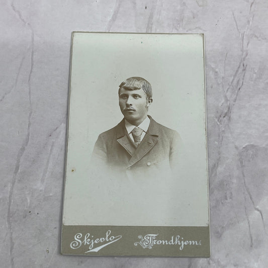 Olav Skjevlo Trondheim Danish Portrait Antique Original CDV Card TC5-CDV1