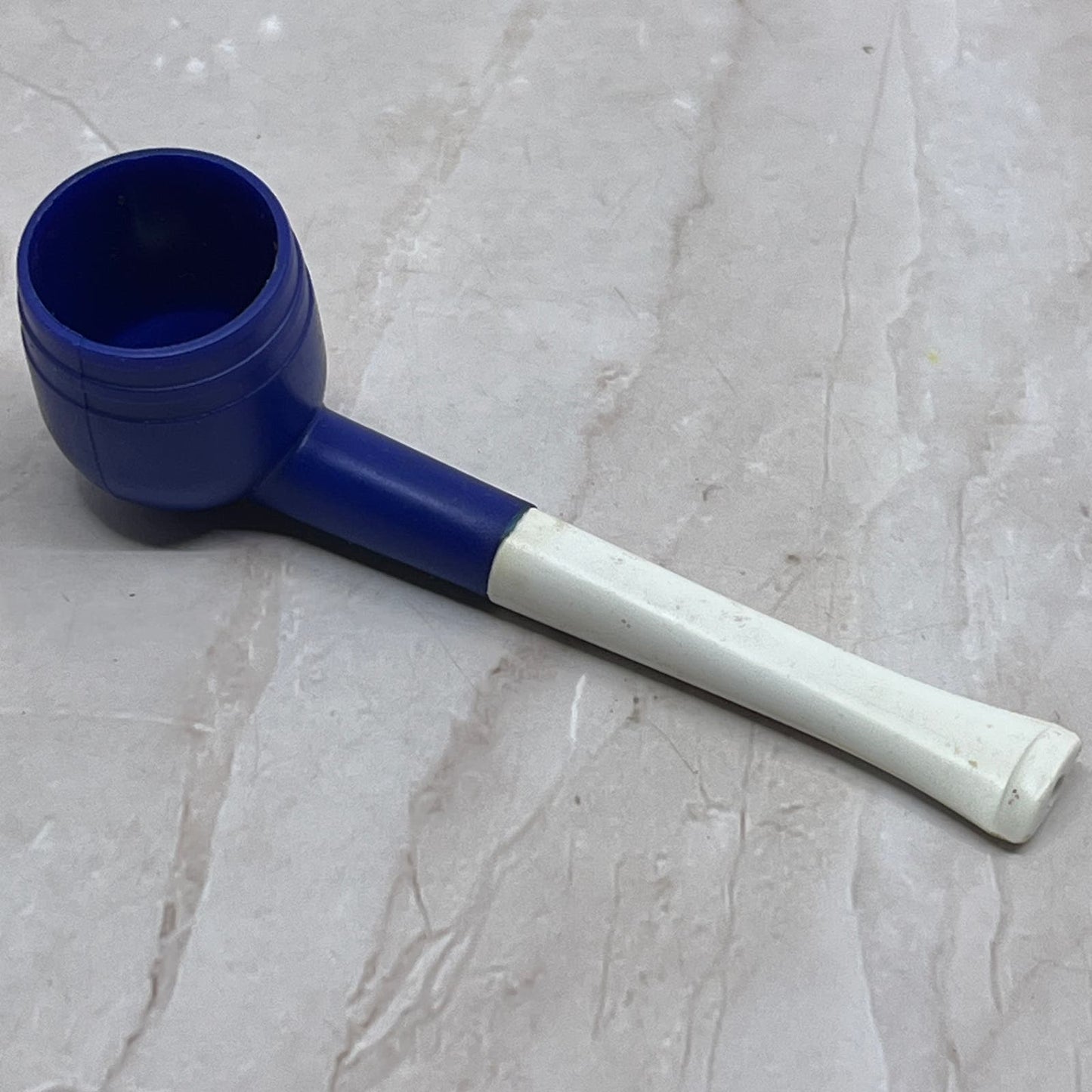 1950’s Blue and White Toy Celluloid Bubble Pipe for Blowing Bubbles SB8