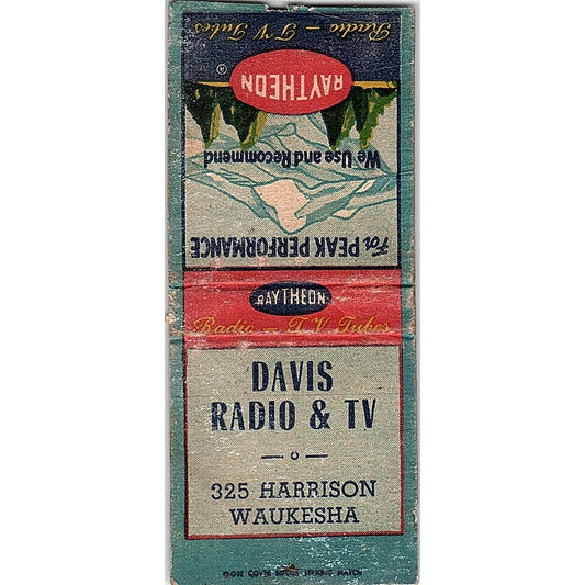 Davis Radio & TV Waukesha WI Vintage Matchbook Cover MM11-9