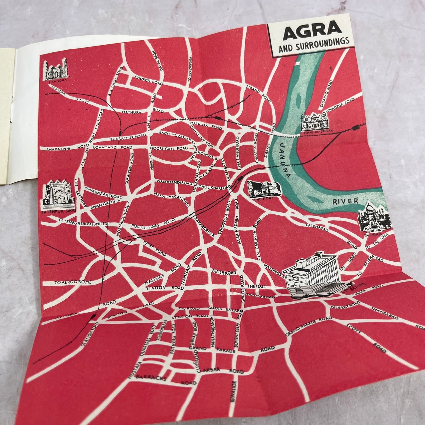 Vintage Hotel Clarks Shiraz Agra Travel Directory Booklet & Map TJ5-E1