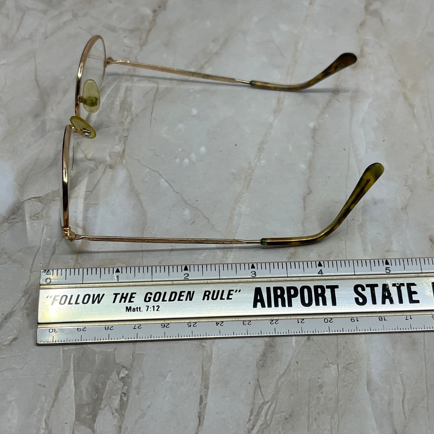 Vintage Oval Tortoise & Gold Tone Sunglasses Eyeglasses Frames TE9-G2-10