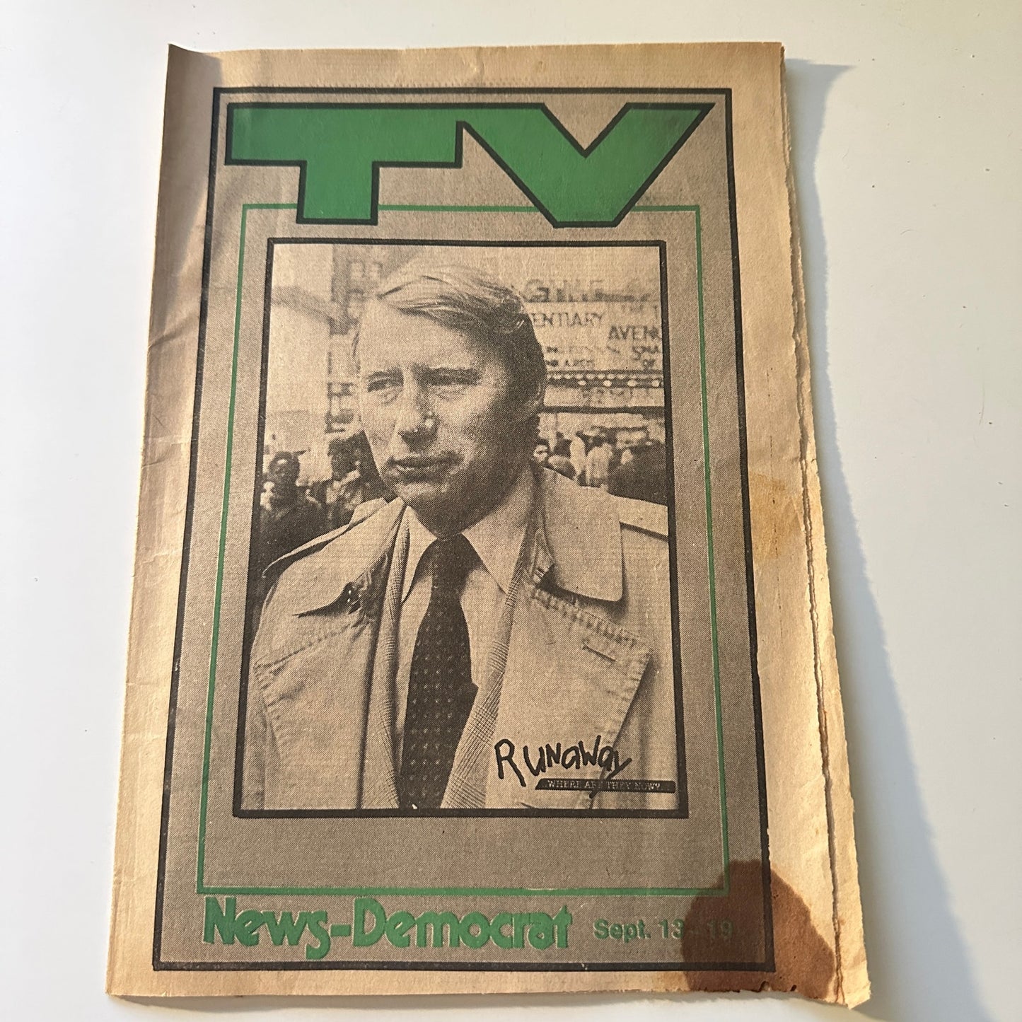 1981 Sep 13 Bellville IL News-Democrat TV Listings Magazine Robert MacNeil L4-1