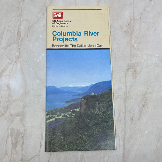 1982 US Army Corps of Engineers Columbia River Projects Vintage Brochure TI8-S3