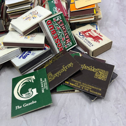 Huge Collection of Vintage Matchboxes and Matchbook Matchcovers Over a Pound TE2