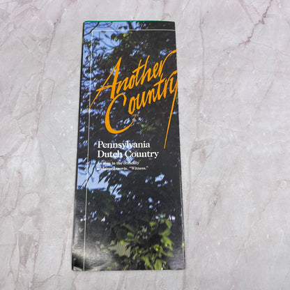 1986 Pennsylvania Dutch Country Fold Out Poster and Travel Guide L4-2