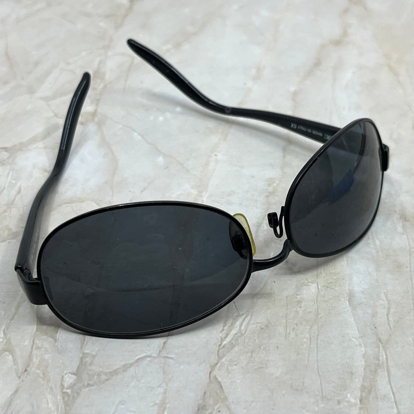 Vintage Vogue Italy Black Sunglasses Eyeglasses Frames TD5G3-11