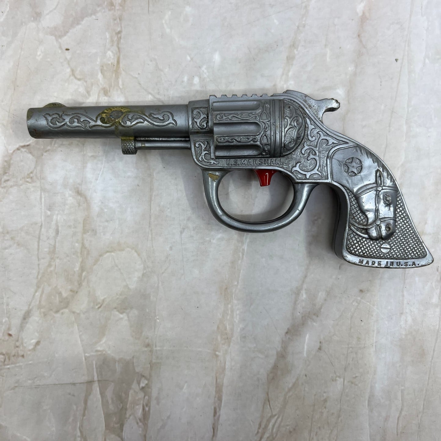Vintage Plastic Toy Cowboy Pistol Wyandotte Toys UDA TI9-2