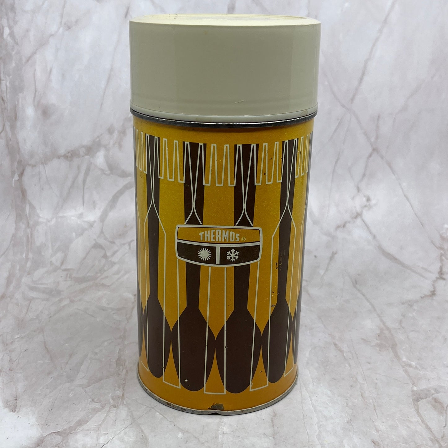 Vintage 1971 King-Seeley Thermos, Pint Size, Geometric Design Used TF4